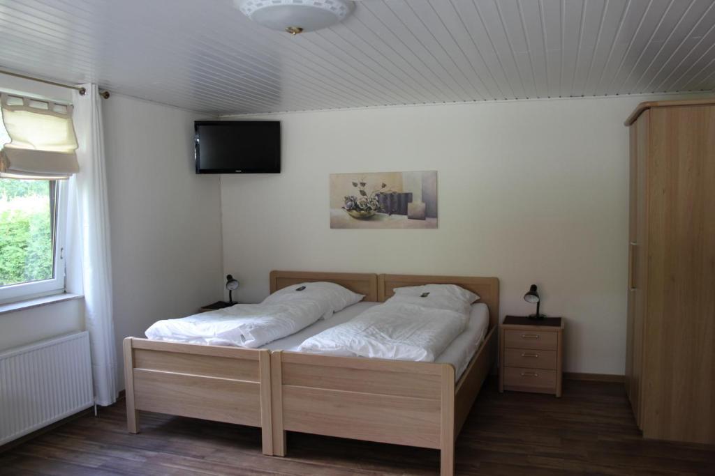 Land-Gut-Hotel Westerkrug Wanderup Room photo