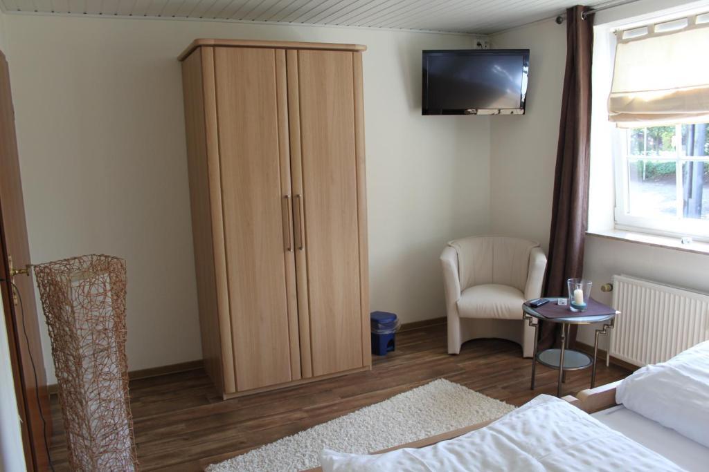 Land-Gut-Hotel Westerkrug Wanderup Room photo